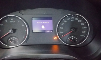 Chìa khóa Seltos thay pin bị chập chờn là sao?