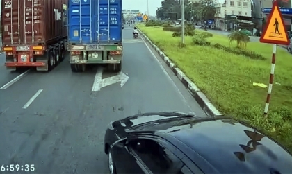 Clip TNGT: Toyota Vios 34A 44275 nhận cái kết đắng vì thói quen 