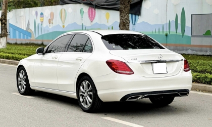 Mercedes C200 bị kêu to ở phanh thì xử lý sao?