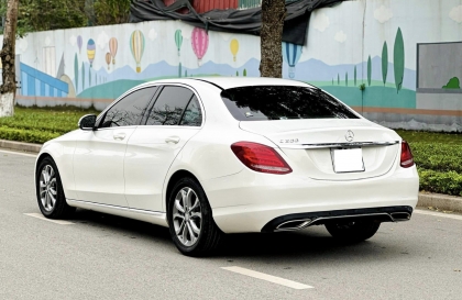 Mercedes C200 bị kêu to ở phanh thì xử lý sao?