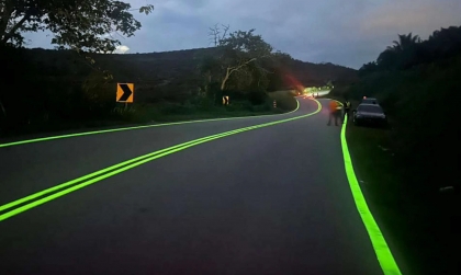 Dự án vạch kẻ đường phát sáng ở Malaysia dừng lại sau 1 năm thử nghiệm?