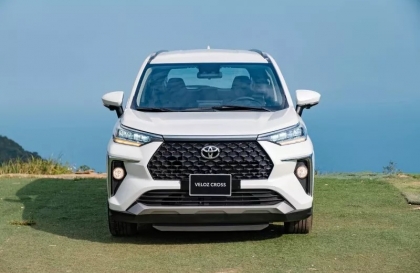 Bảng giá xe Toyota tháng 11/2024: Toyota Veloz Cross được hỗ trợ 50% lệ phí trước bạ