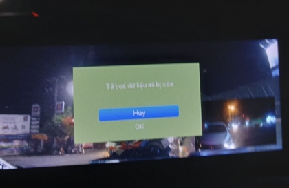 Camera hành trình của Xpander bị lỗi thế này là sao các bác?