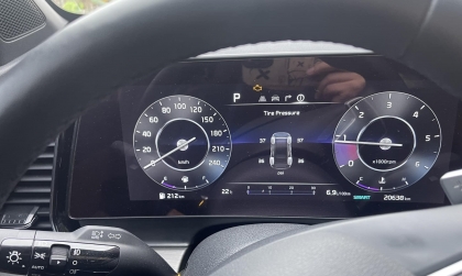 KIA Sportage báo thế này bị lỗi nhiên liệu đúng không ạ?