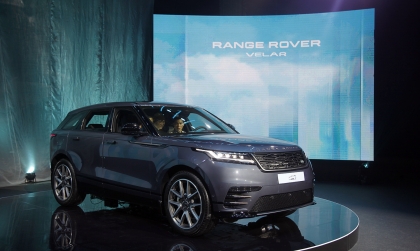 Range Rover Velar mới chính thức có mặt tại Việt Nam, lần đầu tiên với PHEV