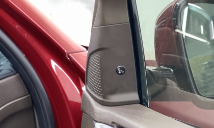 VinFast VF 5 bị lỗi cảnh báo điểm mù thế này xử lý thế nào được nhỉ?