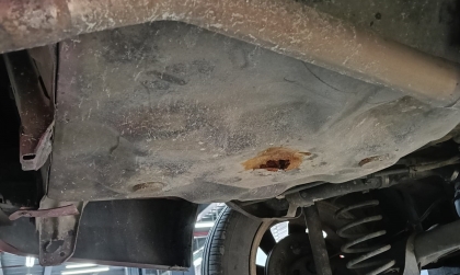 Haval H6 em dán chống ồn xong bị thủng cốp thế này thì phải xử lý sao?