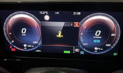 GLC 300 cứ báo biểu tượng này là lỗi gì ạ?