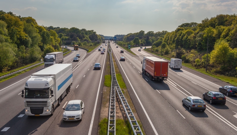 Phân loại các phương tiện theo quy định mới từ năm 2025