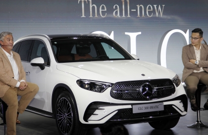 Bảng giá xe Mercedes-Benz tháng 12/2024: Mercedes-Benz GLC được giảm giá tới 80 triệu đồng