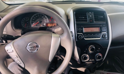 Em bật điều hòa xe Nissan Sunny bị mất lạnh số 1 và 2 là sao các bác?
