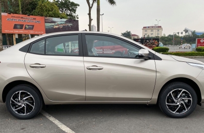 Vios đề nổ có khói trắng ra là vấn đề gì các bác?