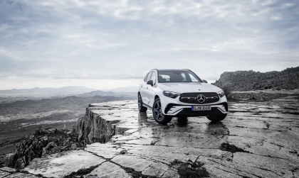 Vẫn còn Mercedes-Benz GLC VIN 2023 trong kho, MBV tung khuyến mại tới 80 triệu đồng để xả hàng tồn kho