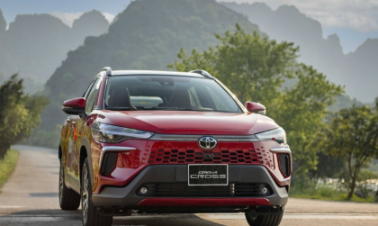 Bảng giá xe Toyota tháng 12/2024: Toyota Corolla Cross được ưu đãi 50% lệ phí trước bạ