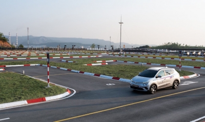 Cơ sở đầu tiên của VinDT do ông Phạm Nhật Vượng thành lập đã đi vào hoạt động