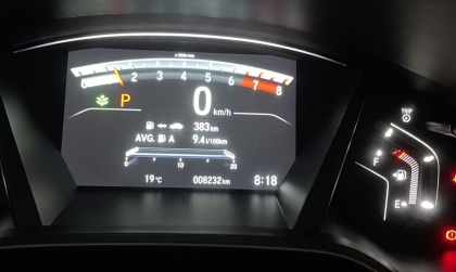 Honda CR-V nổ máy mà vòng tua cao thế này có sao không?