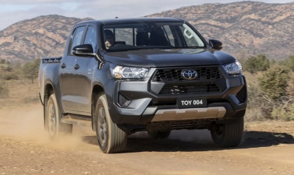 Toyota Hilux sẽ ra mắt thế hệ mới vào năm 2025?
