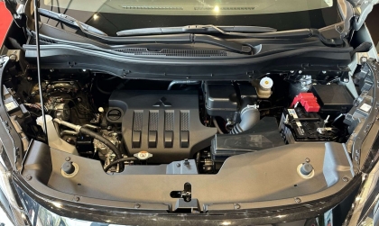 Xpander Cross bị loạn ga thế này do đâu ạ?