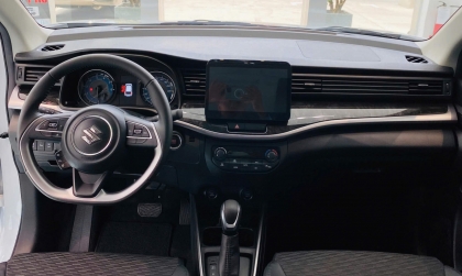 Làm sao để khắc phục xe Suzuki XL7 bị cấn đầu gối?