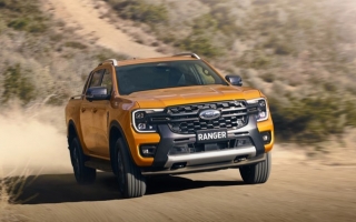 Bảng giá xe Ford tháng 2/2025: Ford Ranger được ưu đãi tới 50% lệ phí trước bạ
