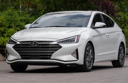 Khắc phục xe Elantra bị kêu khi qua ổ gà thế nào?