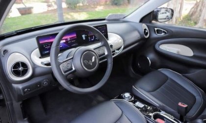 Wuling Bingo bị tình trạng không khớp nút với màn hình là sao?