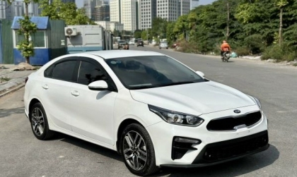 Xe Kia Cerato bị kêu khi đánh lái thì có sao không?
