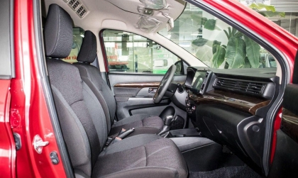 Làm sao khắc phục xe Suzuki XL7 kêu bên trong nội thất?