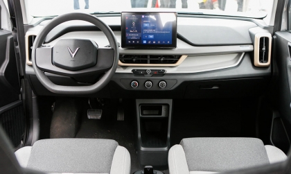 Các bác giải thích vấn đề chuyển sang số P của VinFast VF 3 với ạ?