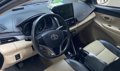 Làm sao xử lý xe Vios có mùi hôi sau khi bị chuột chui vào?