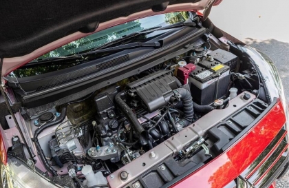 Các bác tư vấn giúp xe Attrage đi số 2 và 3 bị ì máy