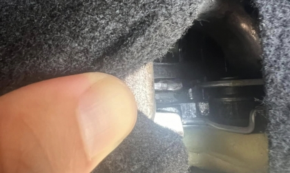 Các bác cho phương án xử lý chốt khóa Subaru Forester