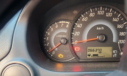 Mitsubishi Attrage báo lỗi động cơ sau rửa xe là sao?