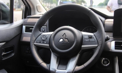 Khắc phục mùi khí thải của Mitsubishi Xpander thế nào?