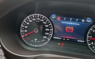 Xe VinFast Lux A không báo vạch xăng là bị gì?