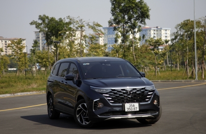 Bảng giá xe Hyundai tháng 4/2025: Hyundai Custin được ưu đãi 70% lệ phí trước bạ