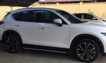 Mazda CX-5 tắt đèn nóc xe thế nào?