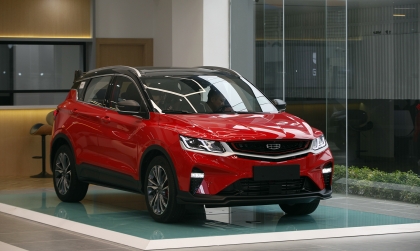 Vừa bán tại Việt Nam, Geely Coolray đã được nhà phân phối ưu đãi mạnh