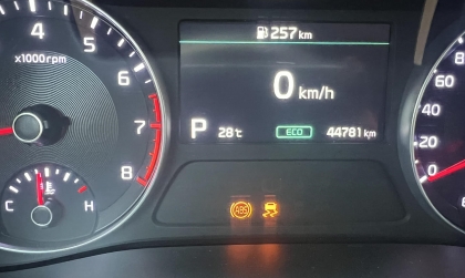 Hai lỗi trên đồng hồ xe Kia Cerato là bị gì?