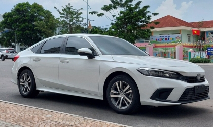 Sao xe Honda Civic mới đi 2 vạn km mà đã kêu lụp cụp khi qua đường xóc?