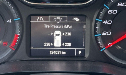 Xe Chevrolet Colorado báo áp suất lốp thế này là lỗi gì?