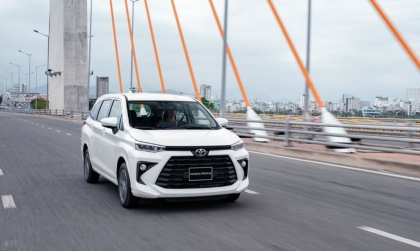 Bảng giá xe Toyota tháng 4/2025: Avanza Premio được ưu đãi 50% lệ phí trước bạ