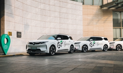 Người trẻ “mê” dịch vụ thuê xe điện dài hạn của Green Future
