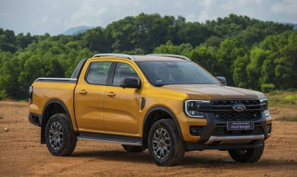 Bảng giá xe Ford tháng 4/2025: Ford Ranger được ưu đãi 2 năm bảo hiểm vật chất
