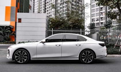 Xin chỉ giáo vụ xe Lux A bị cháy ạ?