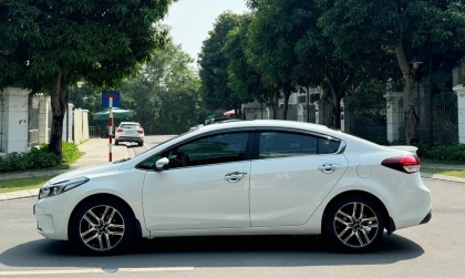 Nổ máy xe Kia Cerato bị rung khi nổ máy thì có sao không?