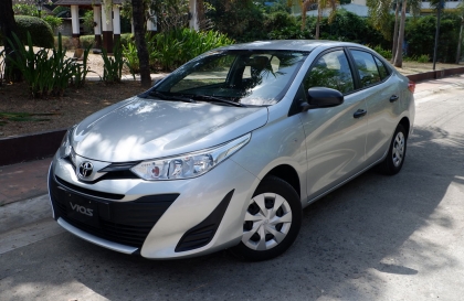 Toyota Vios không cụp gương khi bấm chìa khóa là bị sao?