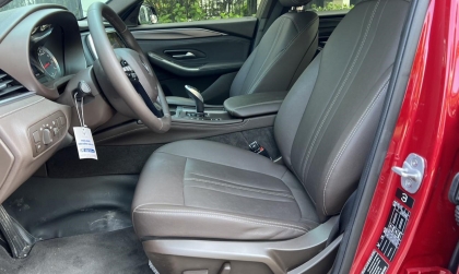 Xử lý ghế xe VinFast Lux A bị lỗi lên xuống thế nào các bác?