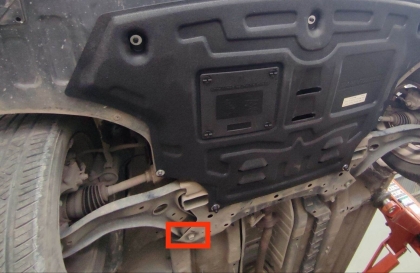Thợ đặt điểm kích cho Hyundai Accent thế này có sao không ạ?