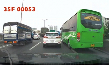 Clip: Cảm ơn các bác tài có tên dưới đây đã ủng hộ vào ngân sách Nhà nước